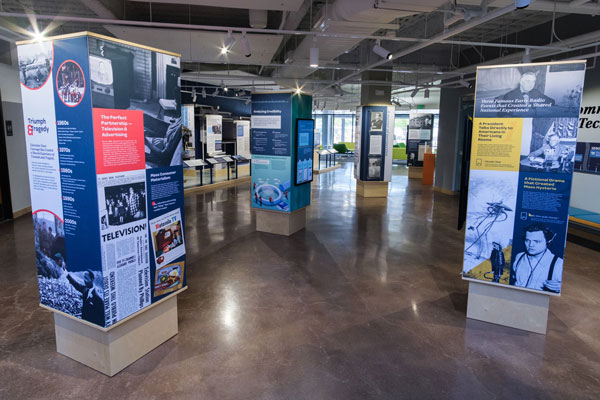 Custom designed exhibit columns 