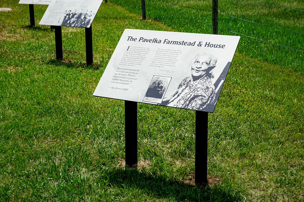 Willa Cather Exhibit outdoor signage