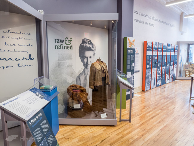 Willa Cather exhibit artifact case