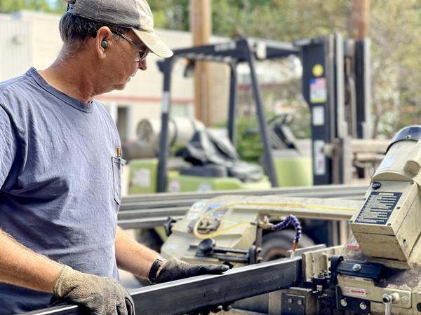 bandsaw cutting steel